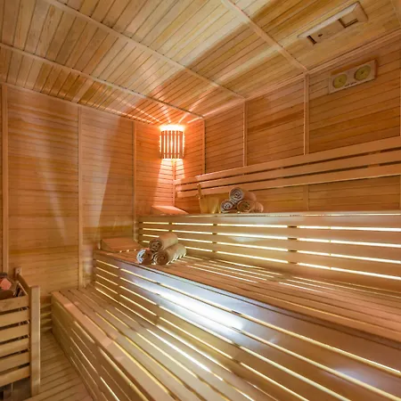 Adonis Αττάλεια