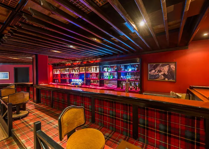 阿多尼斯酒店 酒店 4*