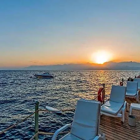 Adonis Szálloda Antalya