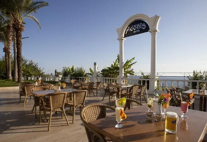 Adonis מלון אנטליה