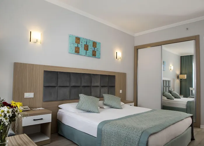 מלון Adonis אנטליה