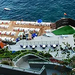 Hotell Adonis 4*